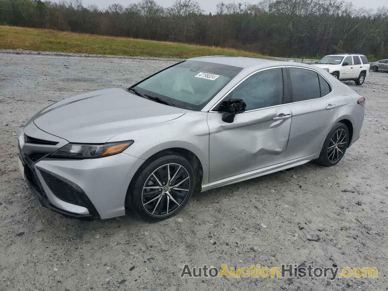 TOYOTA CAMRY SE, 4T1G11AK7MU428501