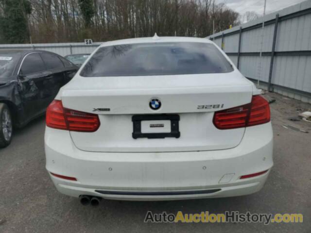 BMW 3 SERIES XI SULEV, WBA3B5G55DNP40543