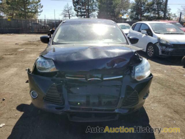 FORD FOCUS SE, 1FAHP3K25CL419484