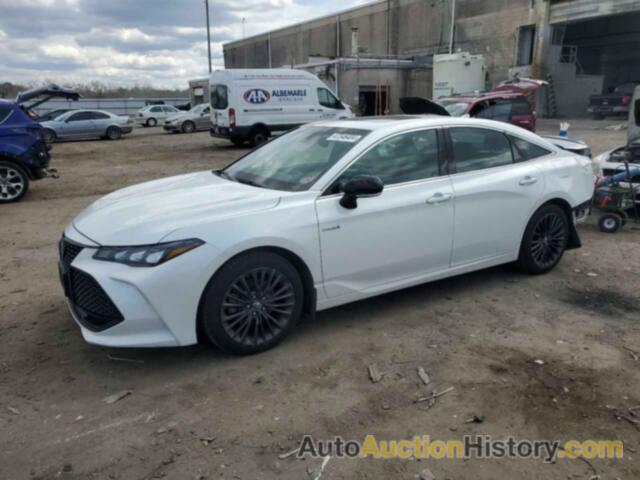 TOYOTA AVALON XLE, 4T1B21FB3KU001961