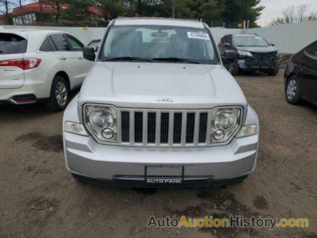 JEEP LIBERTY SPORT, 1J8GN28K39W504384