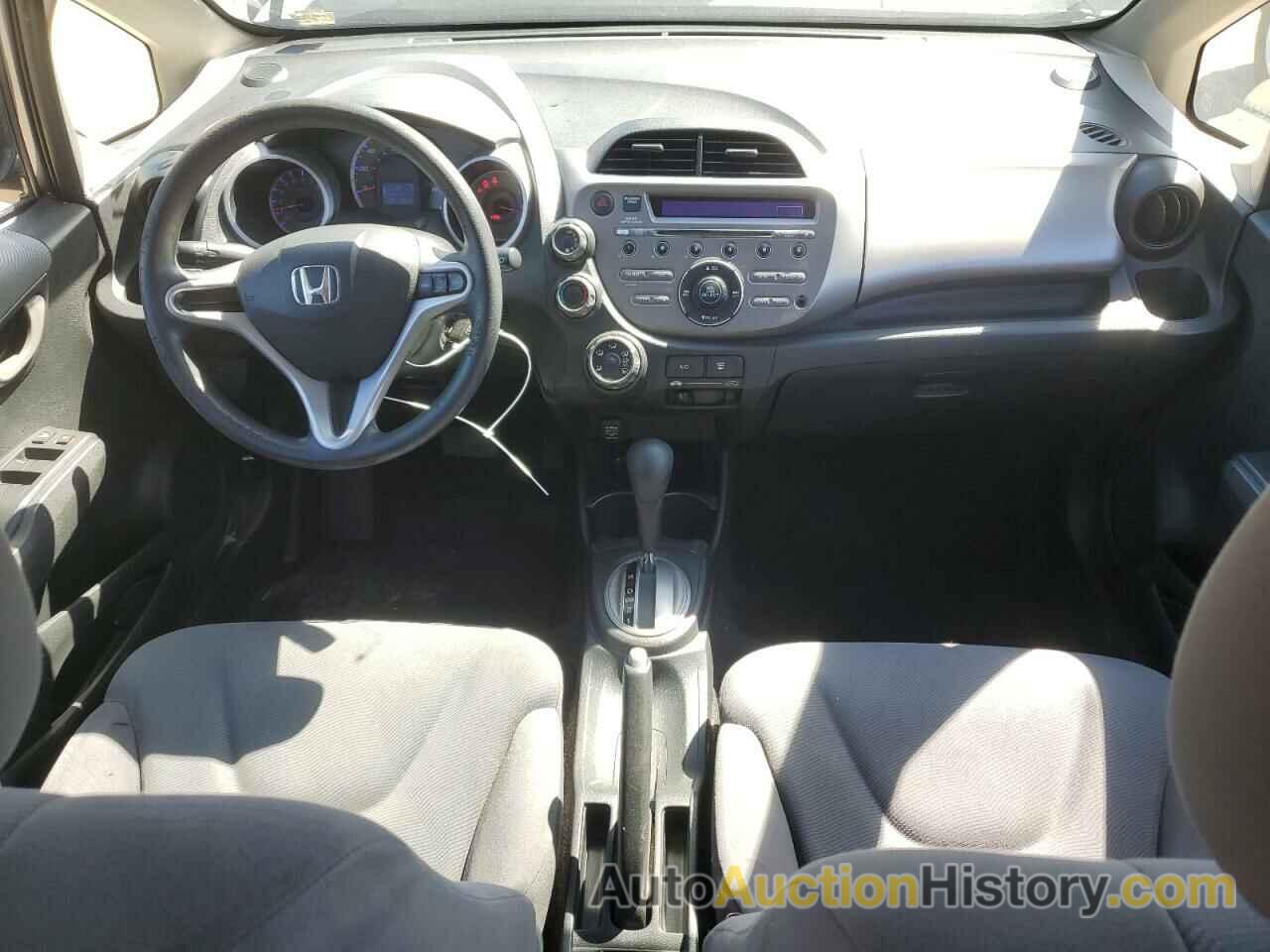 HONDA FIT, JHMGE8H34CC000470