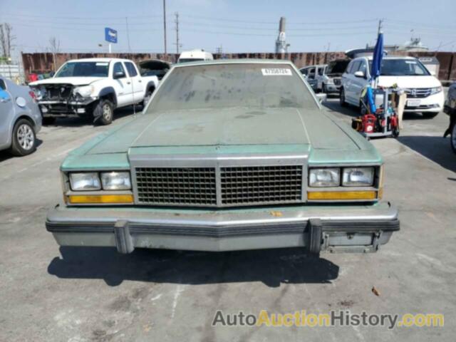 FORD LTD CROWN VICTORIA, 2FABP35G3BB111077