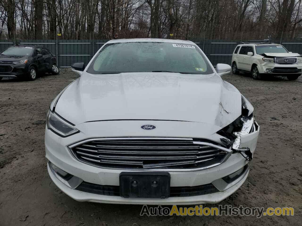 FORD FUSION SE, 3FA6P0T9XHR280897