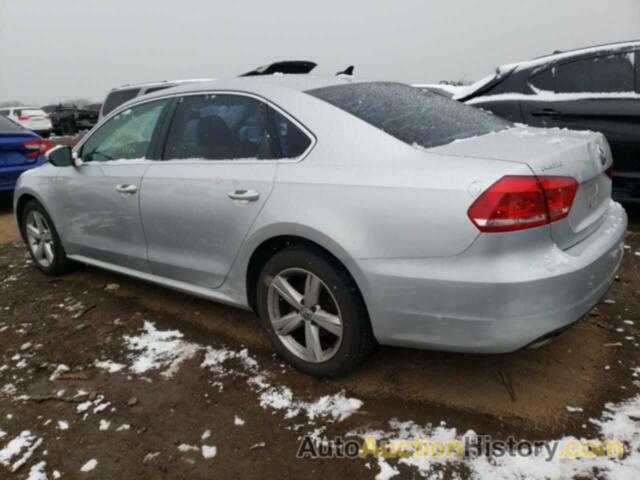 VOLKSWAGEN PASSAT SE, 1VWBH7A32CC066357