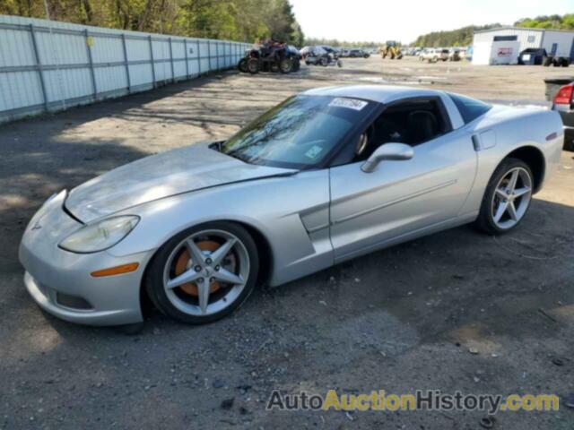 CHEVROLET CORVETTE, 1G1YE2DW4B5102916