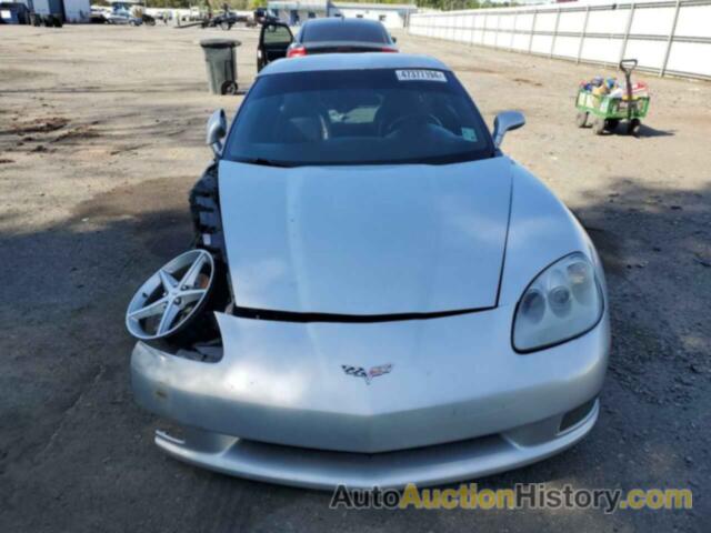 CHEVROLET CORVETTE, 1G1YE2DW4B5102916