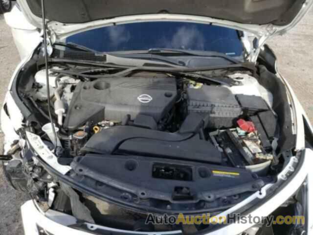 NISSAN ALTIMA 2.5, 1N4AL3AP4FN364786