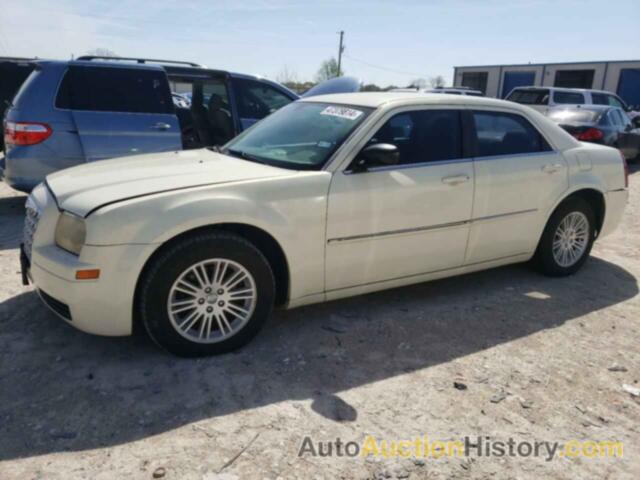 CHRYSLER 300 LX, 2C3KA43D39H553606