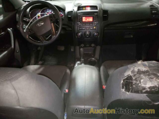 KIA SORENTO BASE, 5XYKTDA25BG096129