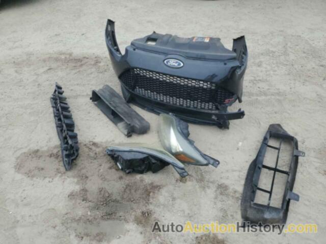 FORD FOCUS ST, 1FADP3L97EL330383