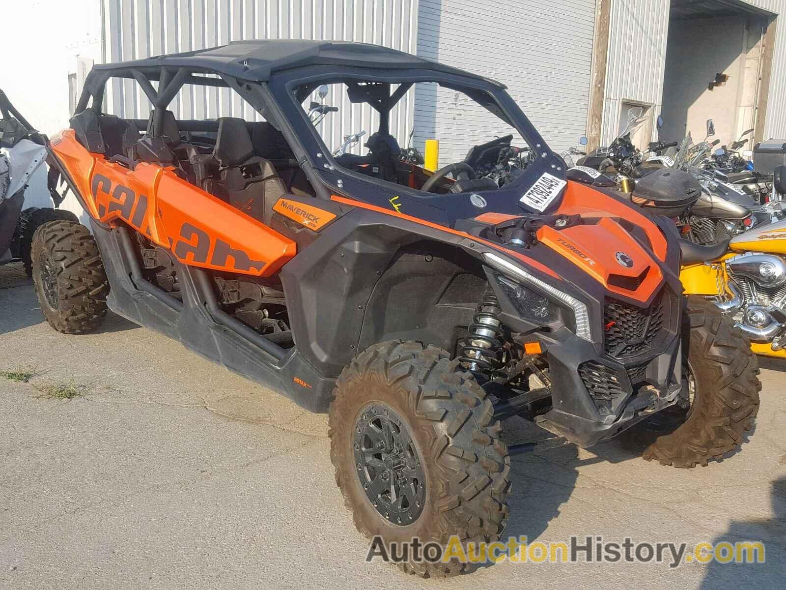 2019 CAN-AM SIDEBYSIDE X DS TURBO R, 3JBVEAW4XKK000111