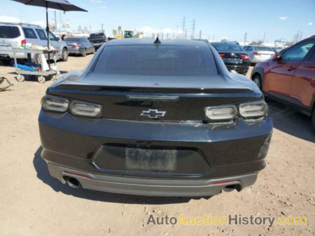 CHEVROLET CAMARO LS, 1G1FB1RX8M0142931