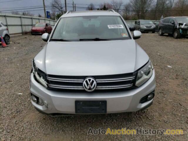 VOLKSWAGEN TIGUAN S, WVGBV7AX7FW573316