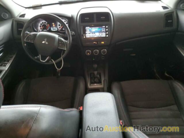 MITSUBISHI OUTLANDER ES, JA4AP3AW4JZ032851