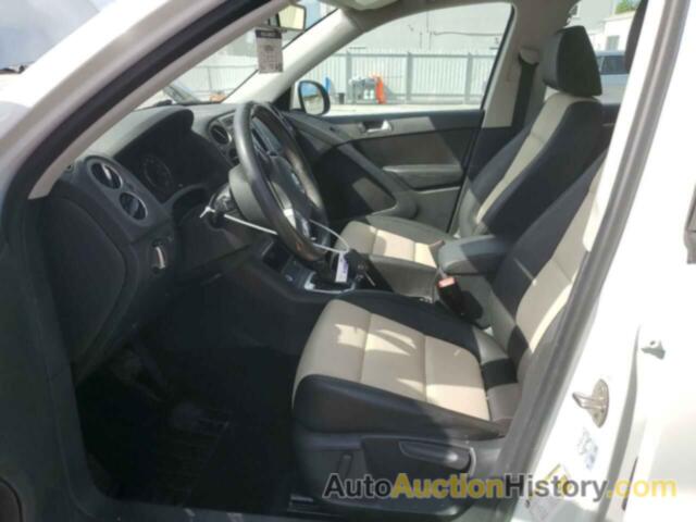 VOLKSWAGEN TIGUAN S, WVGAV7AX6GW600910