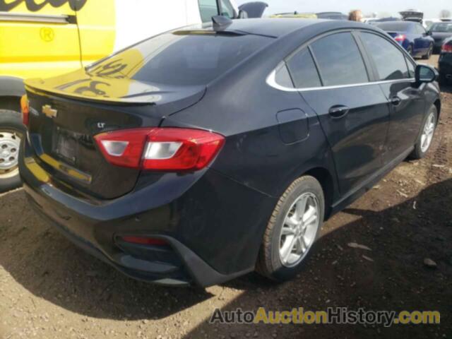 CHEVROLET CRUZE LT, 1G1BE5SM5J7114987