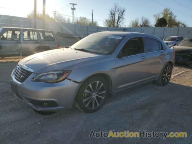 CHRYSLER 200 LIMITED, 1C3CCBCG1DN718856