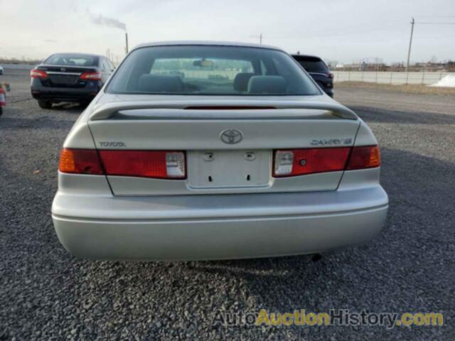 TOYOTA CAMRY CE, JT2BG22K810582518