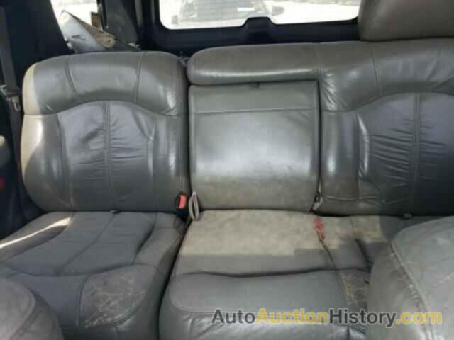 CHEVROLET TAHOE K1500, 1GNEK13T41R219589