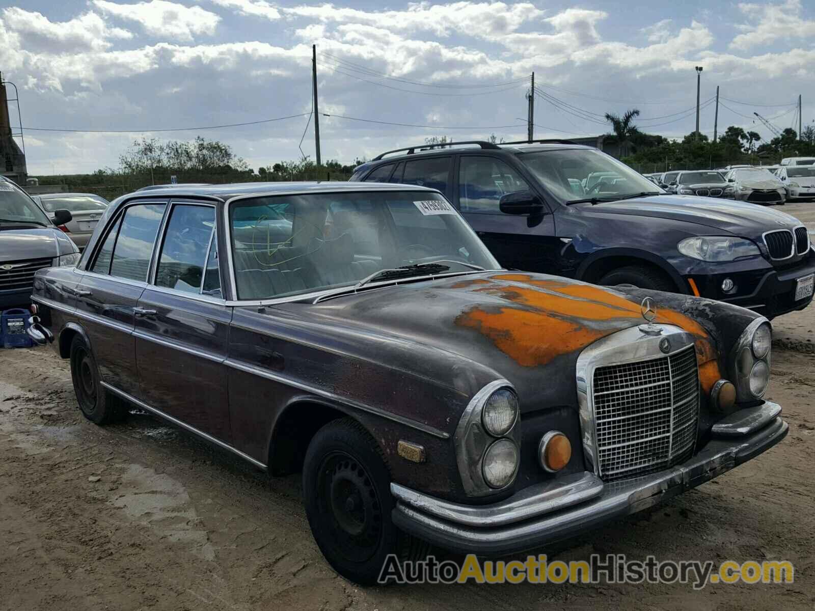 1972 MERCEDES-BENZ C280, 10806712002115