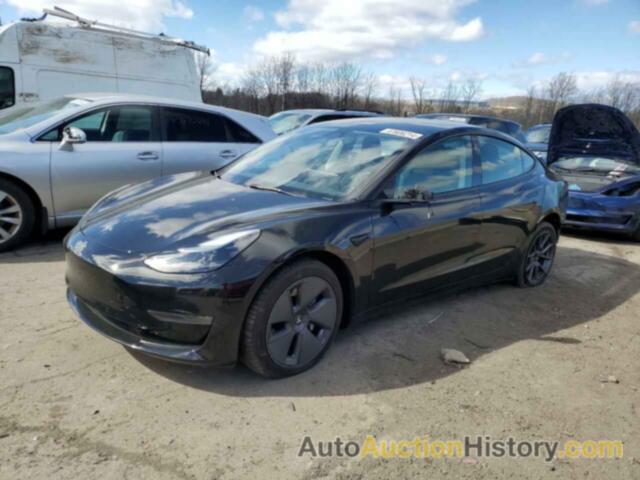 TESLA MODEL 3, 5YJ3E1EB8NF249699