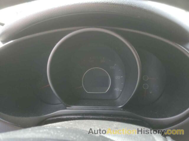 KIA SOUL, KNDJN2A28E7103926