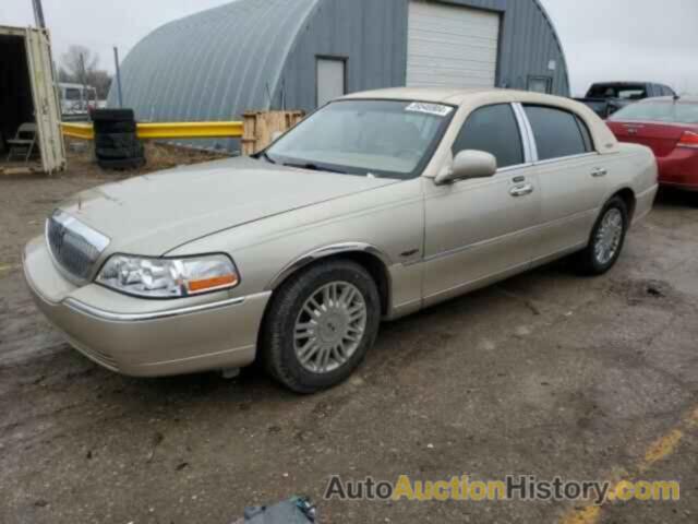 LINCOLN TOWNCAR SIGNATURE LIMITED, 2LNHM82V58X634203