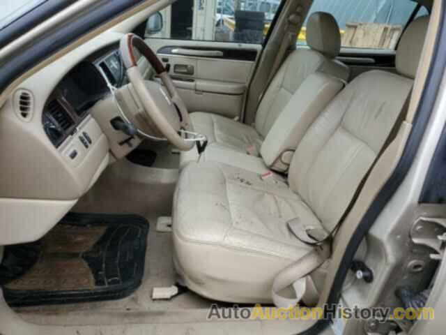 LINCOLN TOWNCAR SIGNATURE LIMITED, 2LNHM82V58X634203