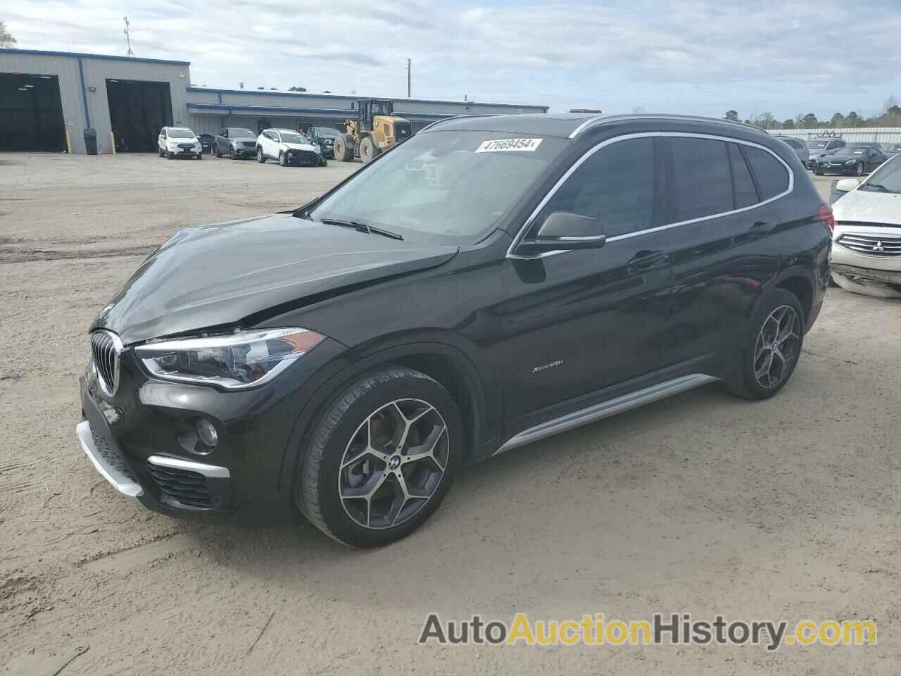 BMW X1 XDRIVE28I, WBXHT3C3XH5F83358