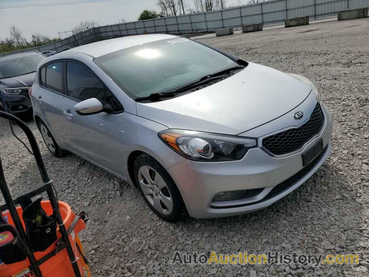 KIA FORTE LX, KNAFK5A83G5647749