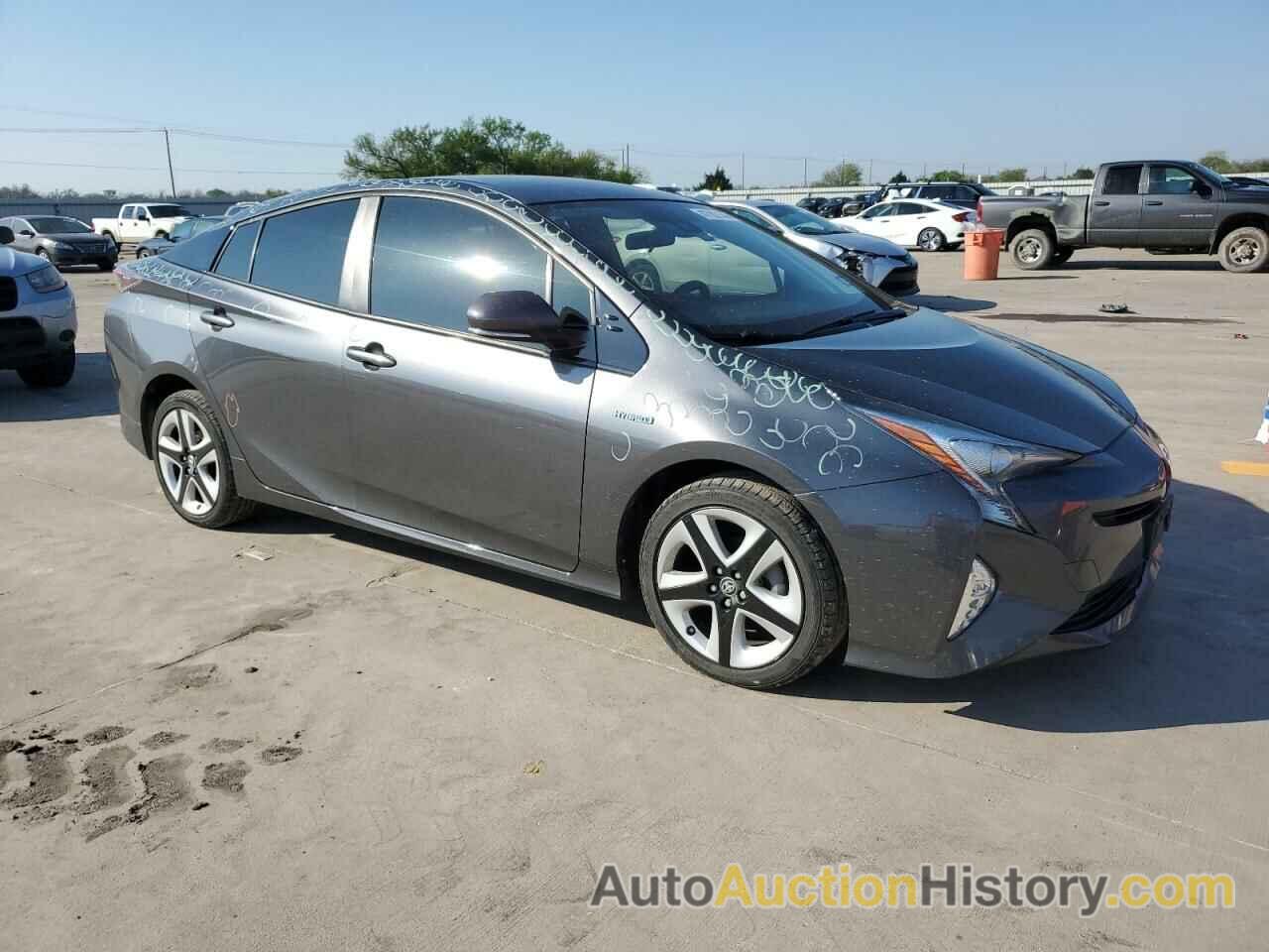 TOYOTA PRIUS, JTDKARFU8G3017108