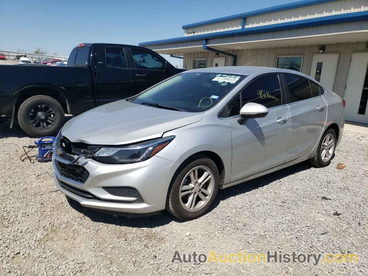 2018 CHEVROLET CRUZE LT, 1G1BE5SM1J7233152