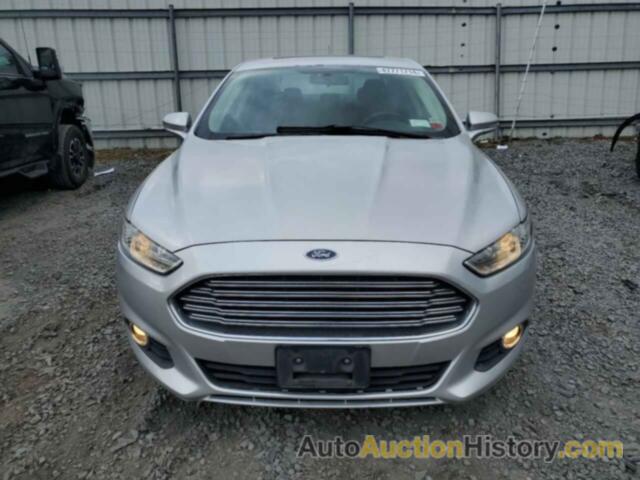 FORD FUSION SE, 3FA6P0H7XDR270825