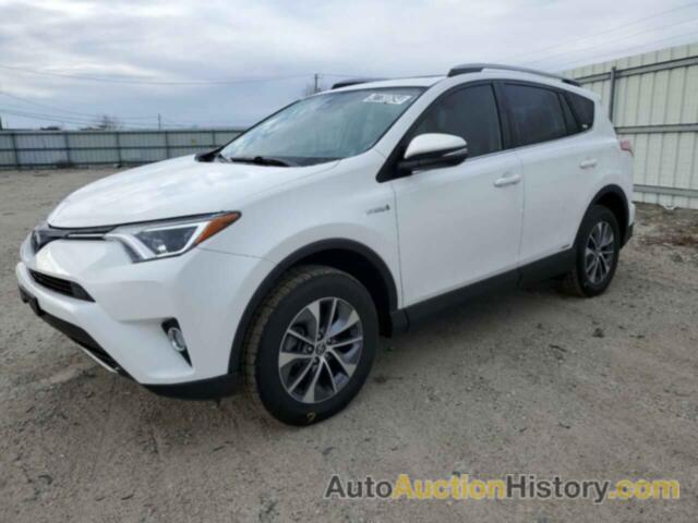 TOYOTA RAV4 LE, JTMRJREV4HD129652