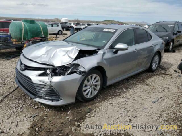 TOYOTA CAMRY LE, 4T1C11AKXNU637974
