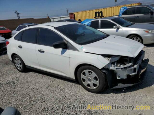 FORD FOCUS S, 1FADP3E27GL246552