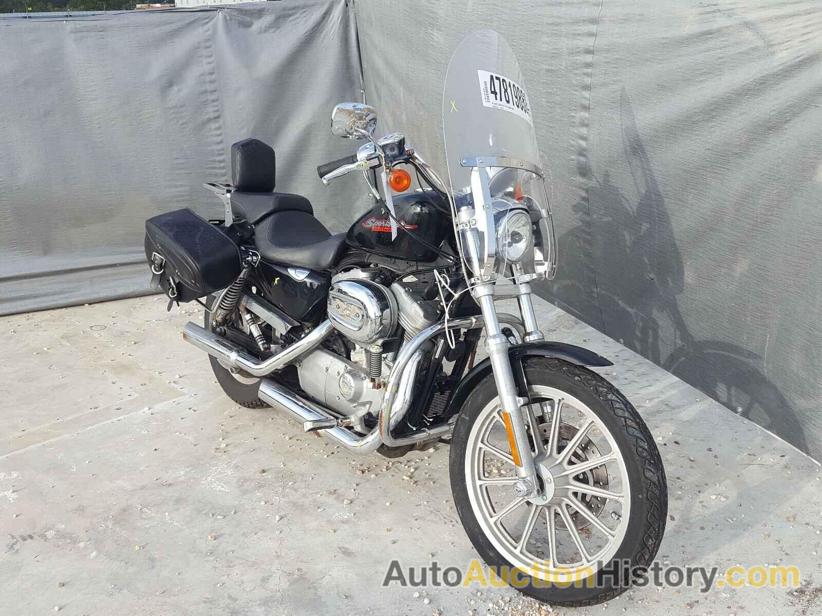 2007 HARLEY-DAVIDSON SPRTSTR883, 1HD4CN2127K456929