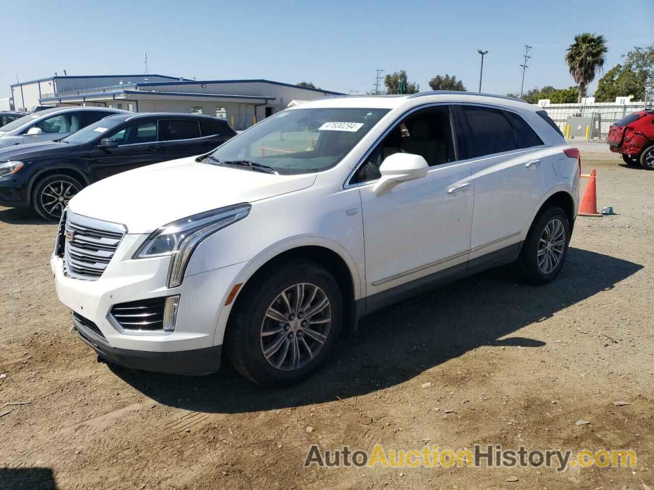 CADILLAC XT5 LUXURY, 1GYKNBRS3HZ101660