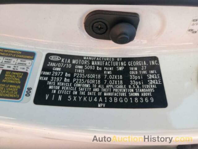 KIA SORENTO EX, 5XYKU4A13BG018369