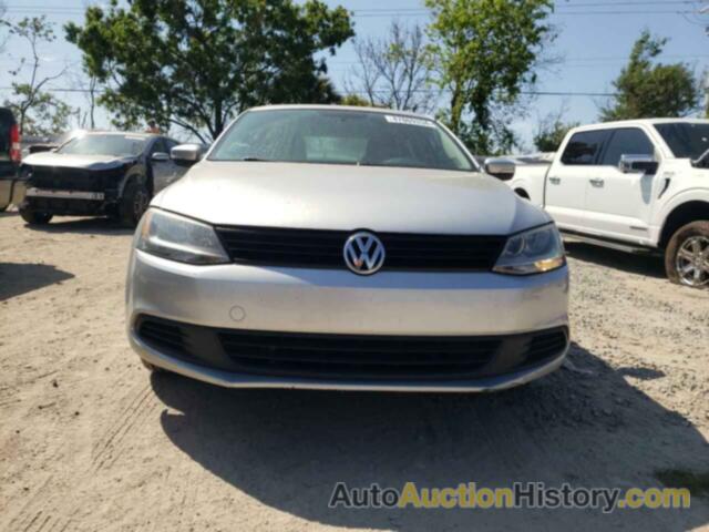 VOLKSWAGEN JETTA SE, 3VWDX7AJXCM405391