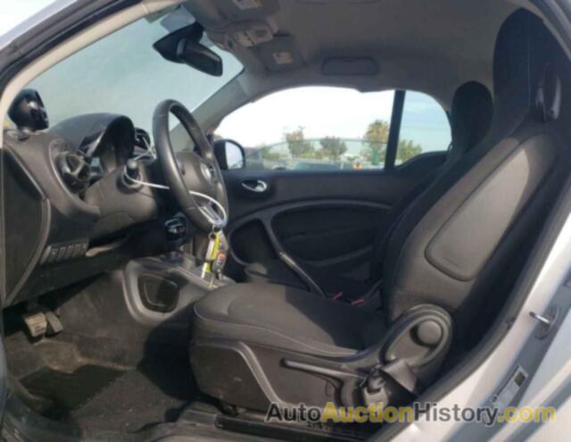 SMART FORTWO, WMEFJ9BA3JK323113