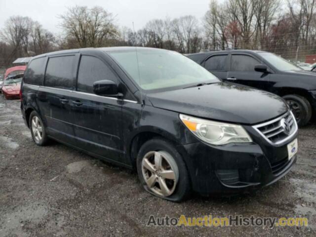 VOLKSWAGEN ROUTAN SE, 2V4RW3D15AR195813