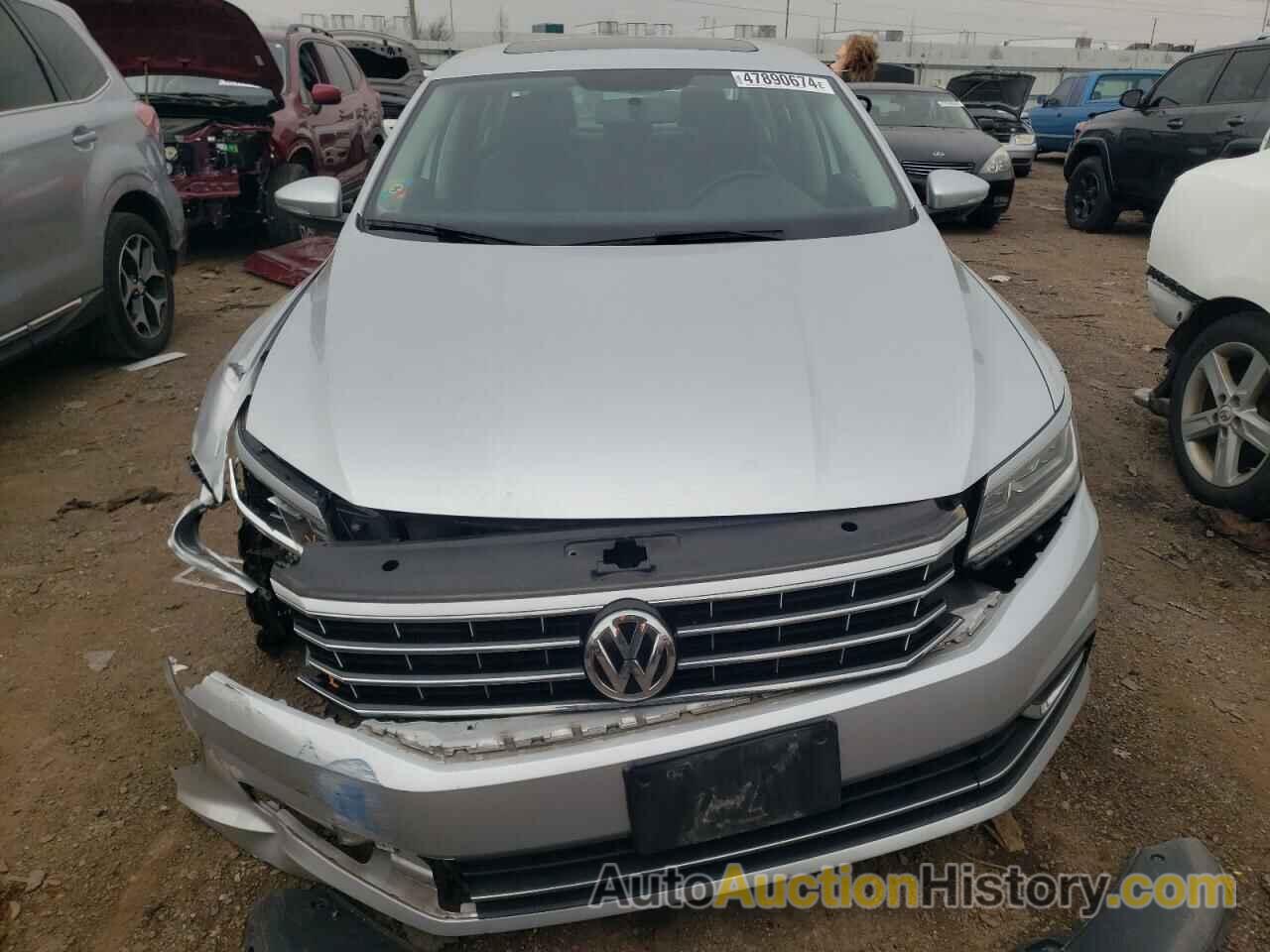 VOLKSWAGEN PASSAT SE, 1VWBT7A38HC081466