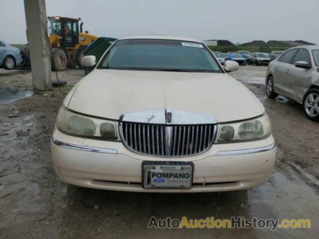 LINCOLN TOWNCAR CARTIER, 1LNFM83W1WY678100