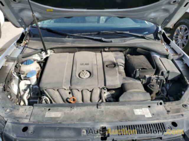 VOLKSWAGEN PASSAT SE, 1VWBH7A30DC131501