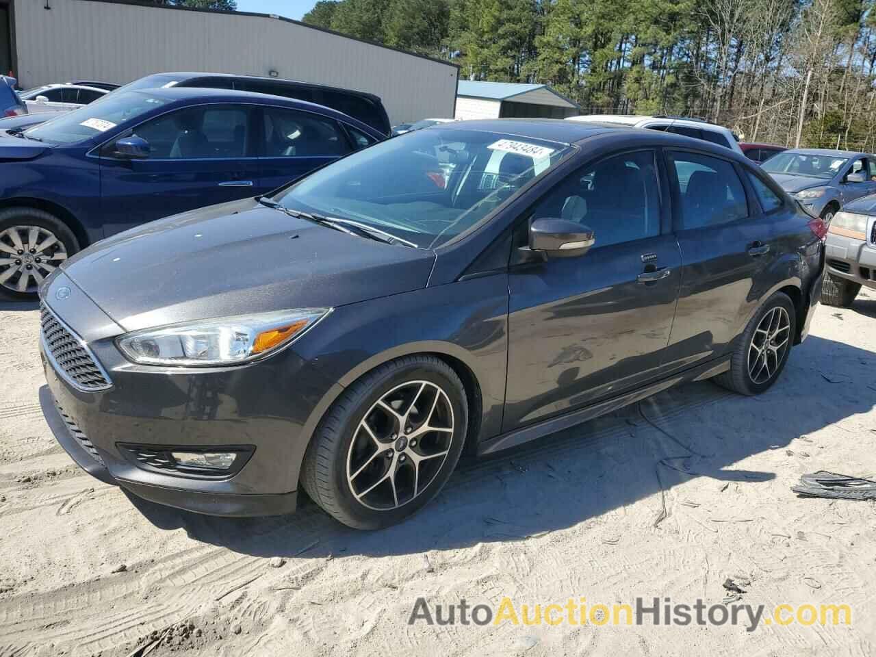 FORD FOCUS SE, 1FADP3F23FL344748