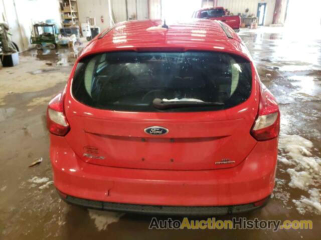 FORD FOCUS SE, 1FADP3K22EL314869