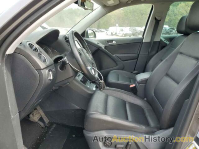 VOLKSWAGEN TIGUAN S, WVGAV7AX2GW563676