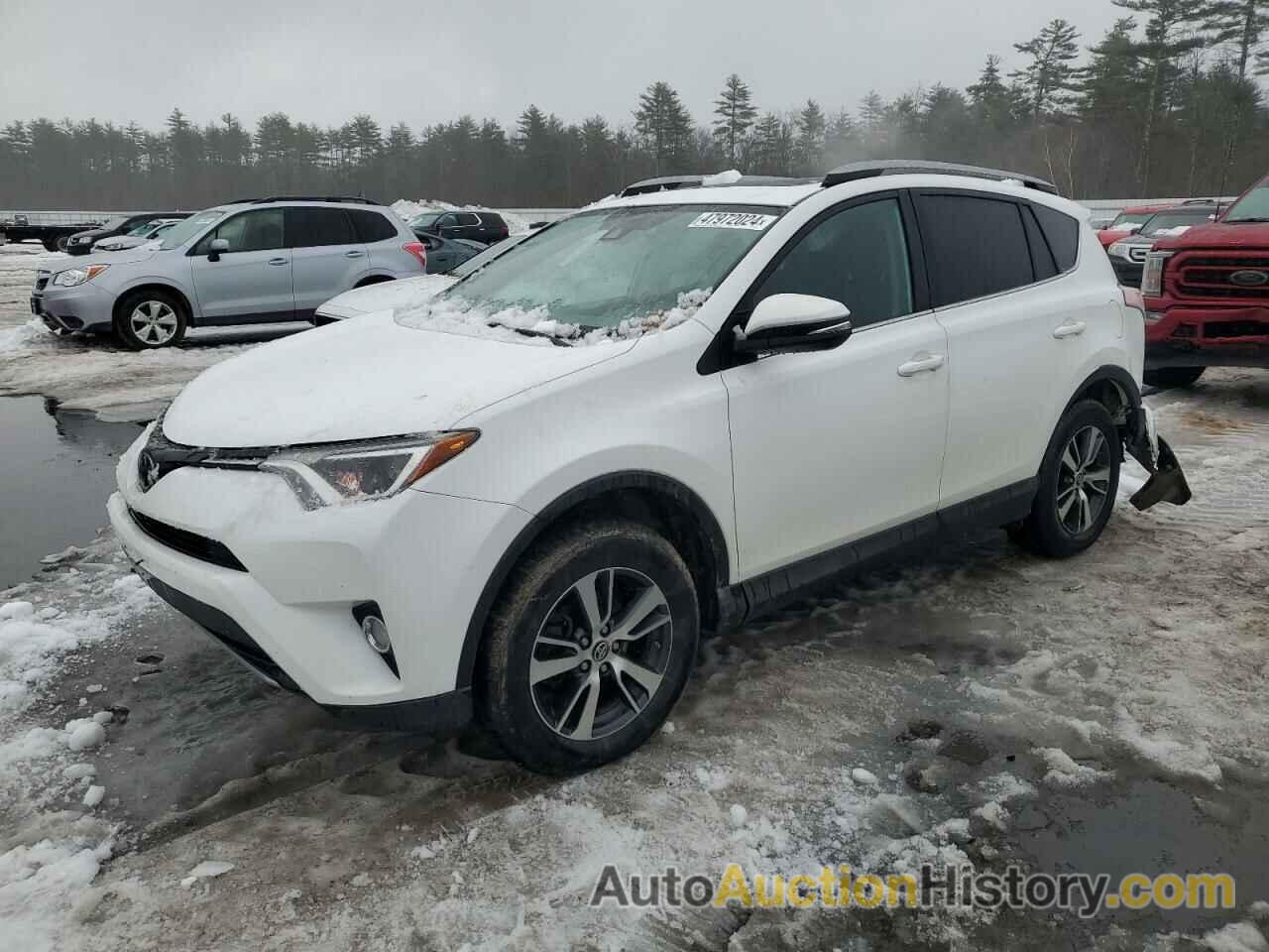 TOYOTA RAV4 XLE, 2T3RFREV9HW554899